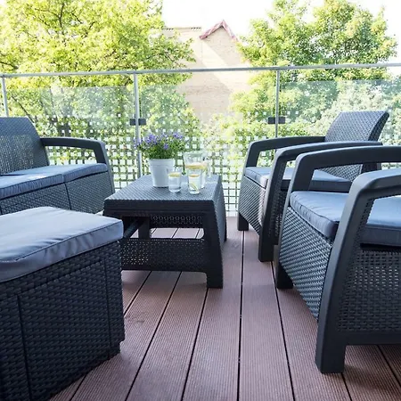 Lato Solna 11c Z Garazem Апартаменти